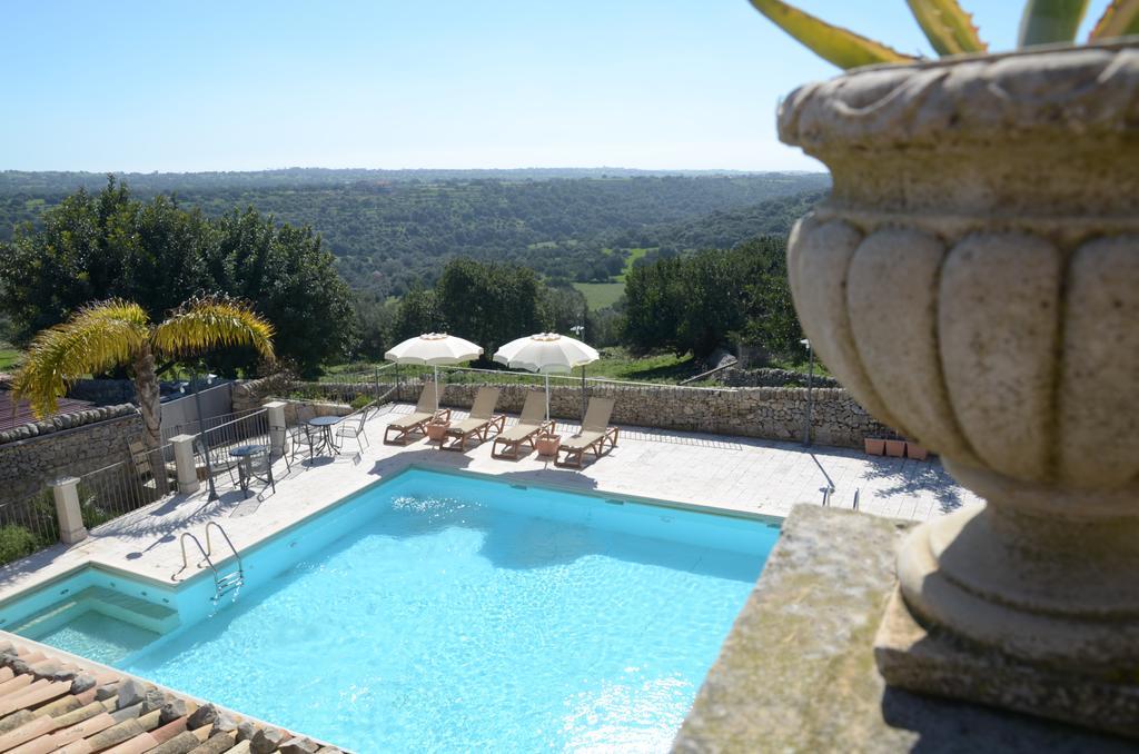 Casina Di Grotta Di Ferro Guest House Santa Croce Camerina Eksteriør bilde