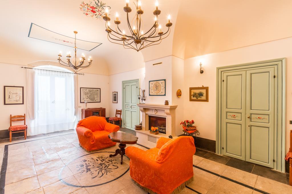 Casina Di Grotta Di Ferro Guest House Santa Croce Camerina Eksteriør bilde