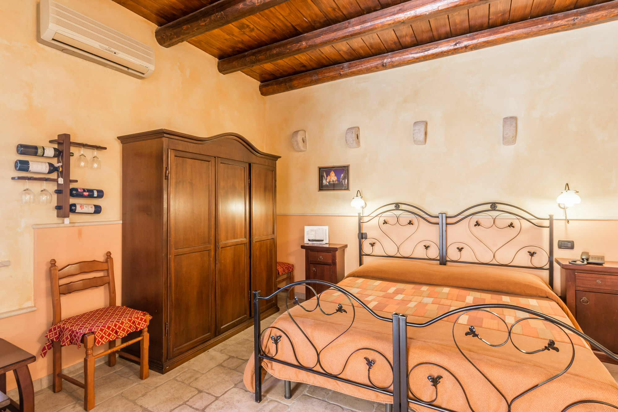 Casina Di Grotta Di Ferro Guest House Santa Croce Camerina Eksteriør bilde